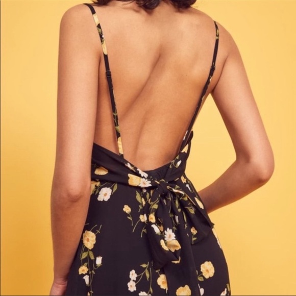 (SOLD) Reformation Dietrich Midi Dress - Picture 4 of 12